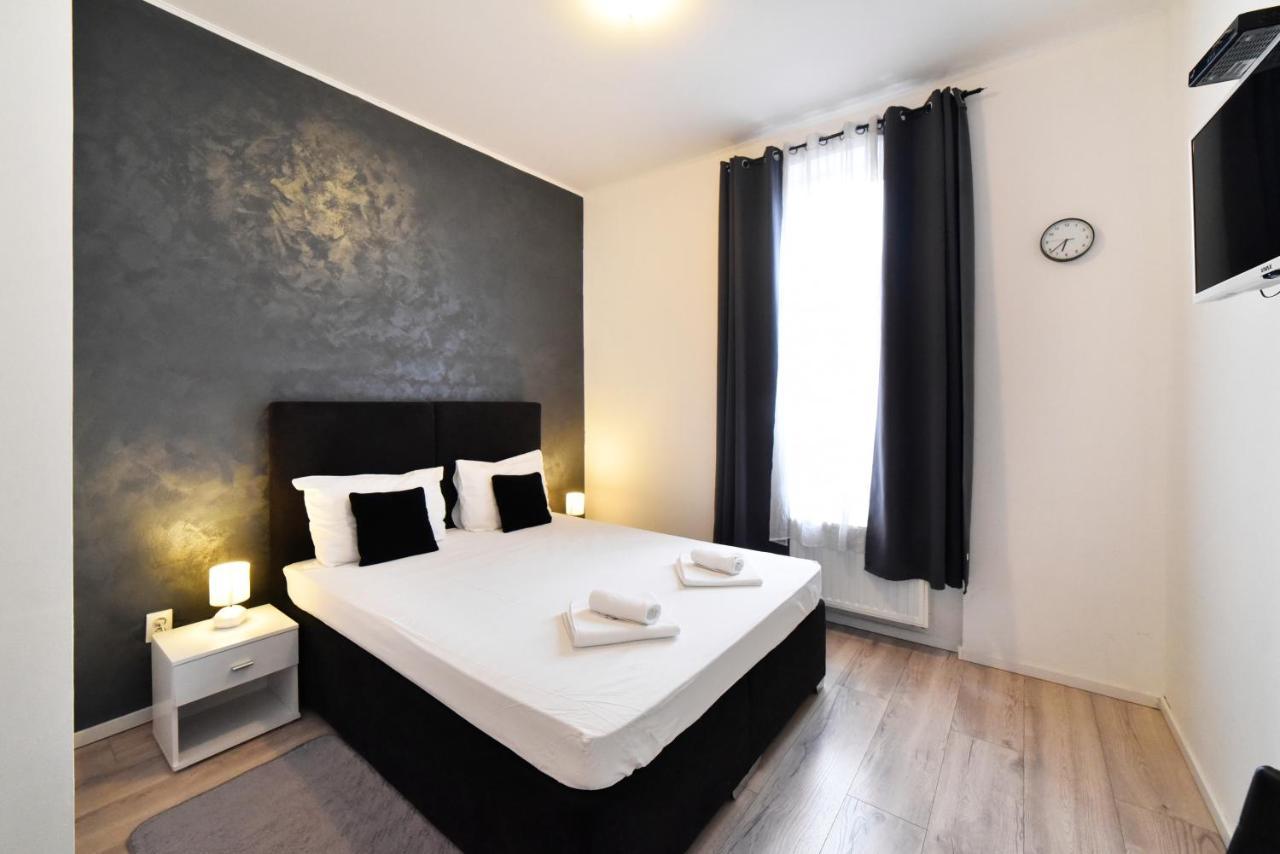 Virtus Apartments And Rooms With Free Private Parking Загреб Екстериор снимка