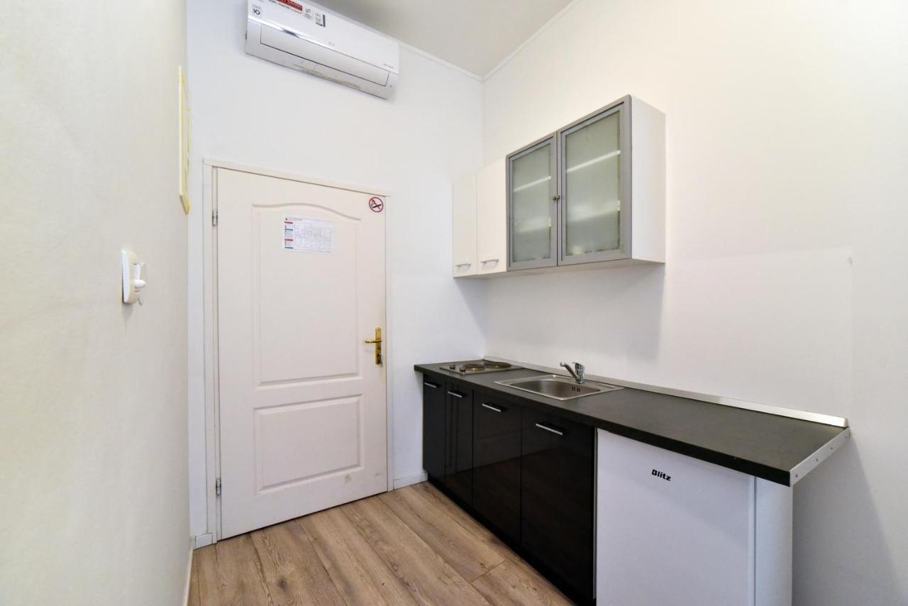 Virtus Apartments And Rooms With Free Private Parking Загреб Екстериор снимка