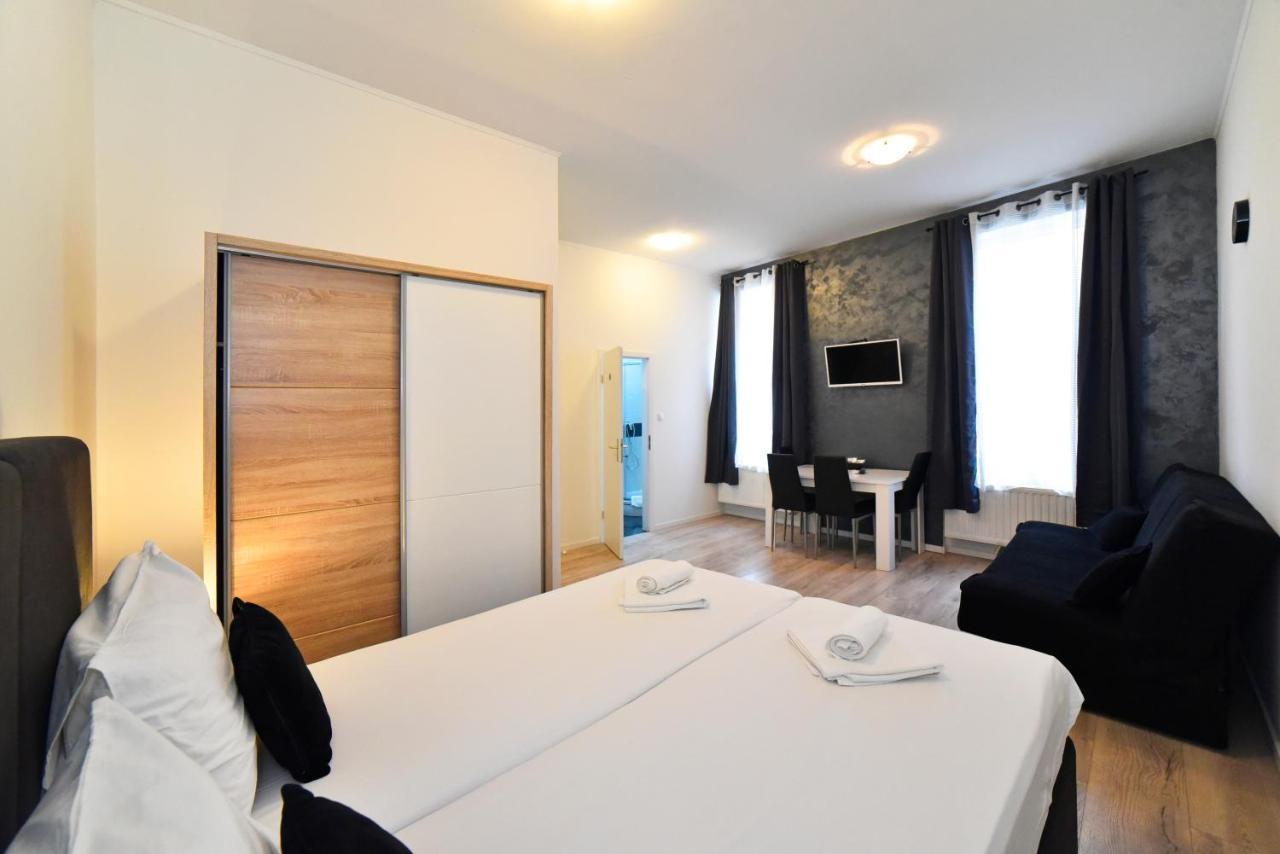Virtus Apartments And Rooms With Free Private Parking Загреб Екстериор снимка