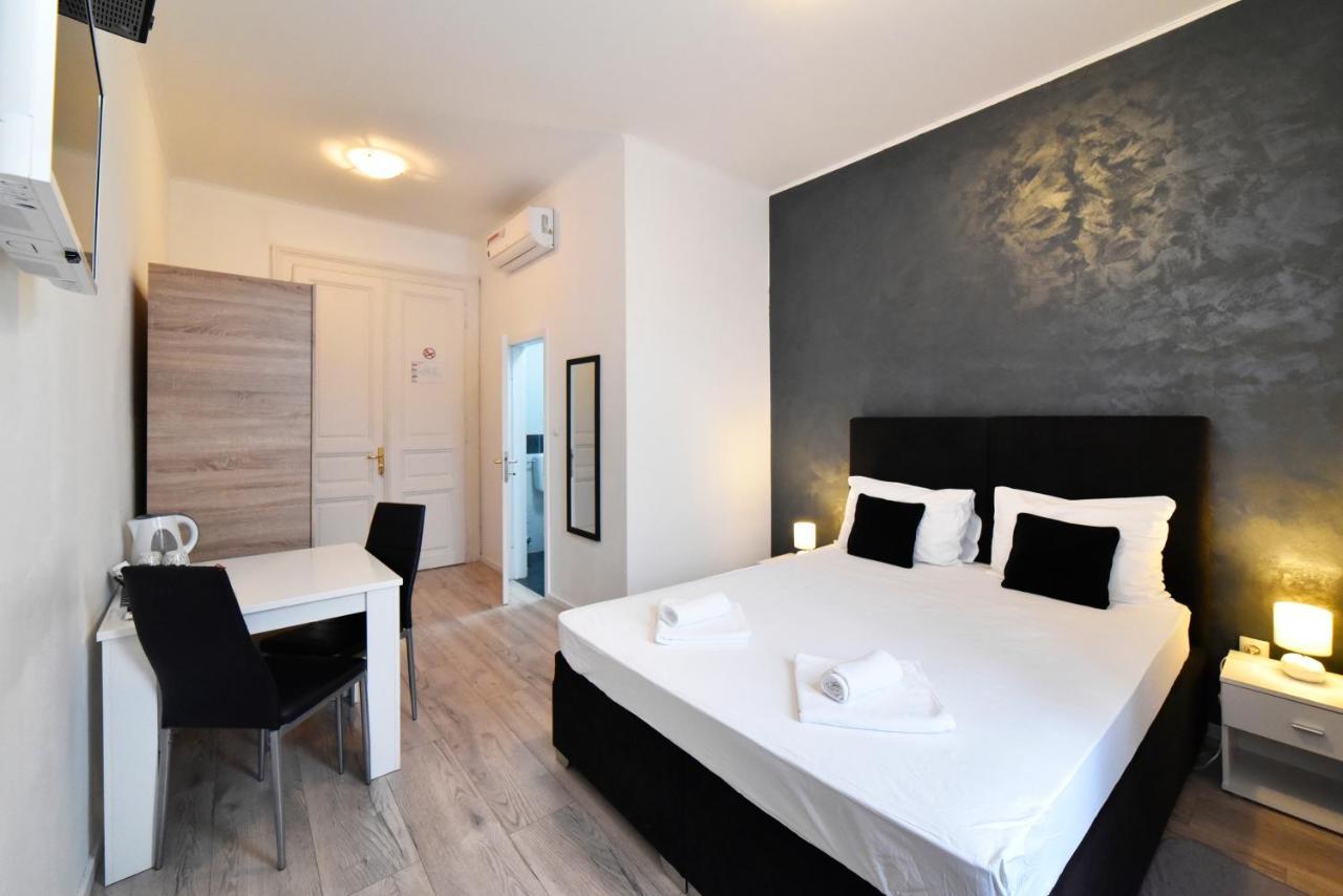 Virtus Apartments And Rooms With Free Private Parking Загреб Екстериор снимка